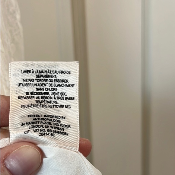 HD in Paris Anthropologie White Silk Shadow Pane V Neck Blouse Tank Top - Size 4 - Picture 4 of 12